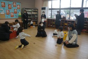お家の人と一緒に遊んだあとはの様子