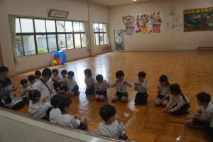 みんなでおやつを食べて、たくさんお話をしました♪の様子