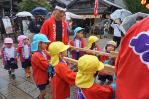 太鼓櫓の周りも歩きました♪の様子