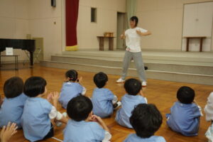 かっこいいダンスを見たあとは．．．の様子