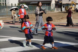 一生懸命曳きました！の様子